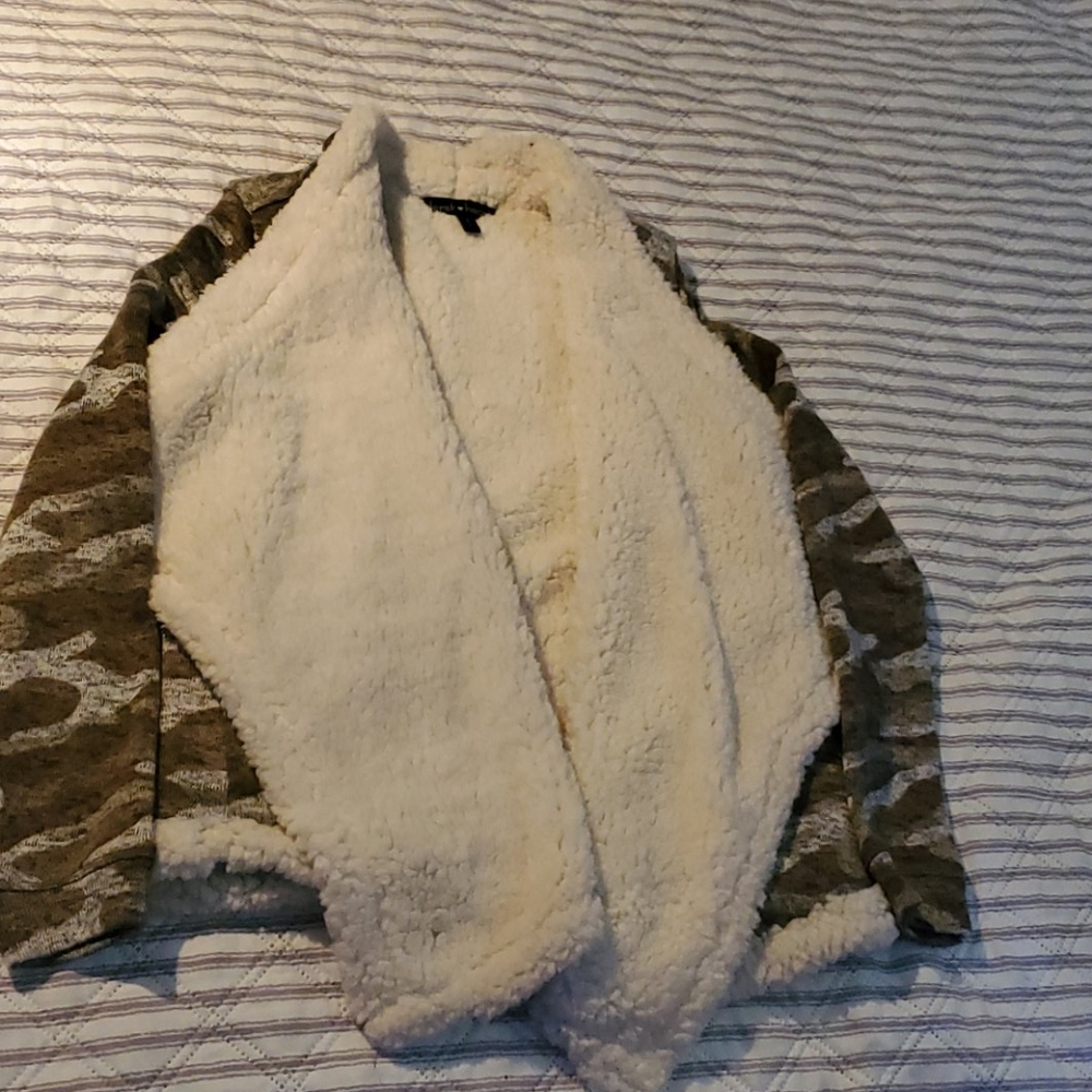 Small Derek Heart Camouflage cardigan